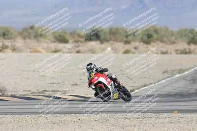 media/Dec-07-2025-CVMA (Sun) [[3e7d2de5dc]]/Race 9-Formula UL Shootout/